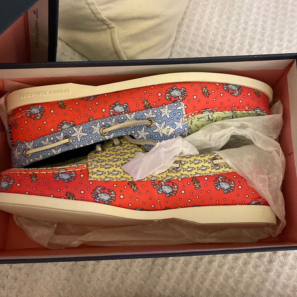 Vineyard Vines X Sperry boat shoes